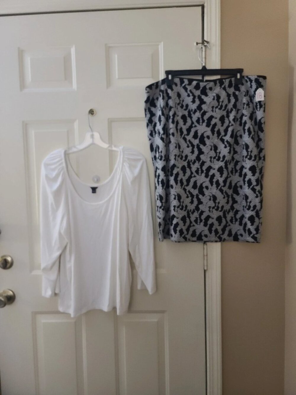 Lane Bryant 16 Skirt & Ann Taylor 2x Ribbed 3/4 Length Sleeve Top